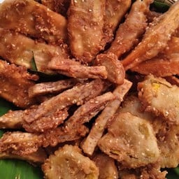 ทิงนองนอย กล้วยทอด