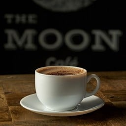 DRIP ME TO THE MOON หน้า Tops Market ประชานิเวศน์