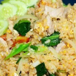 ข้าวผัดหมู