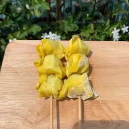 หมึกย่างลูกชิ้นชุบทอด