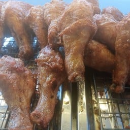 ไก่ทอดหาดใหญ่นายหัว  สาขาสันติธรรม