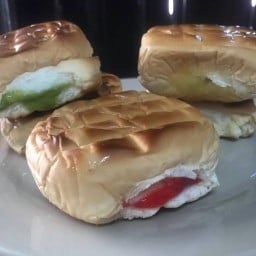 ครัวข้าวกล่อง หมู่บ้านไพโรจน์