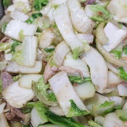 ผัดผักกาดขาว