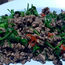 หนำเลี๊ยบผัดหมูสับ