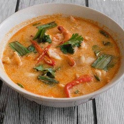 ต้มยำรวมมิตรน้ำข้น