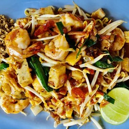 ผัดไทไร้เส้นรวมมิตร