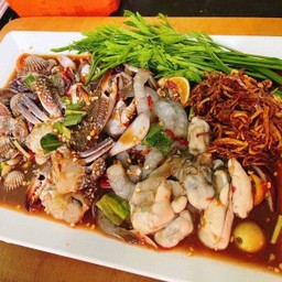 โคตรทะเลเล็ก (ยำปลาร้า)