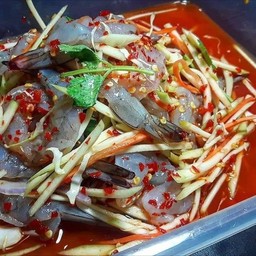 ยำมะม่วงกุ้งสด