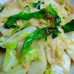 ผัดผักรวม ราดข้าว