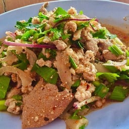 ลาบอีสาน