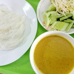 ขนมจีนน้ำยากะทิ