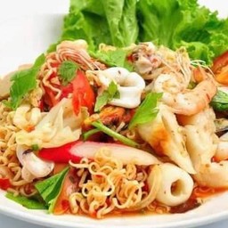 อ้วนยำ🌶 (เตี๋ยวล้านอ้วน🥢) -