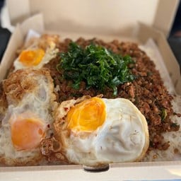 กะเพราตาฟลุ๊ค ลพบุรี