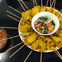 หมูสะเต๊ะชุดใหญ่ 20 ไม้