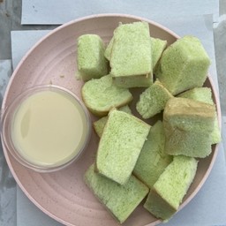 ขนมปังนมข้น