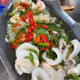 ทะเลเดือด  ไข่ปลาเรียวเซียว+หมึก+กุ้ง