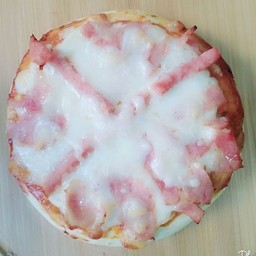 พิซซ่าไทย by นุช เอื้ออาทร ราชพฤกษ์ เอื้ออาทรราชพฤกษ์ตึก7