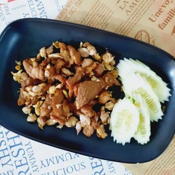 หมูทอดกระเทียม