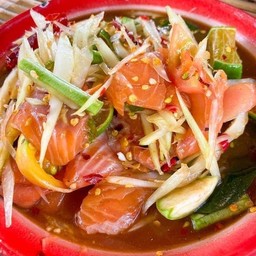 ตำแซลมอน