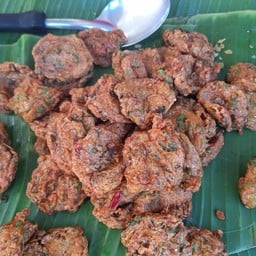 ยายตุ่มชิ้นระเบิด