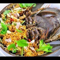 ยำมะม่วงไข่แมงดา