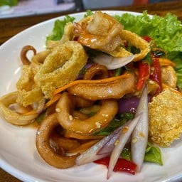 ยำกะเพาะปลา