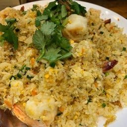 ข้าวผัดทะเล