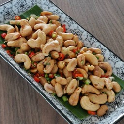 เม็ดมะม่วงหิมพานต์คั่วเกลือ