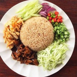 อบอุ่น ขนมหวาน