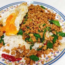 ข้าวกระเพราเจ้าอ้วน