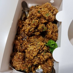 Choongman Chicken อ่อนนุช 7