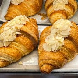 Croissant Almond