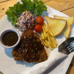 A deen western  food สายมอ.