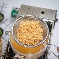 มาม่าลวก