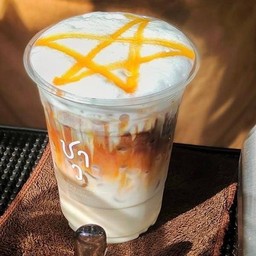 กาแฟคาราเมลมัคคิเอโต้