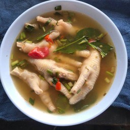 ต้มซุปเปอร์ขาไก่