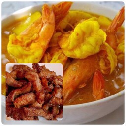 ข้าวแกงส้มกุ้ง+หมูทอด