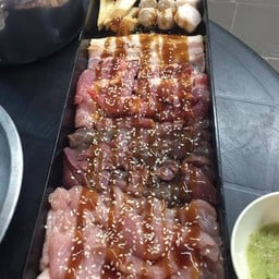 ชุดจิ้มจุ่มหมู