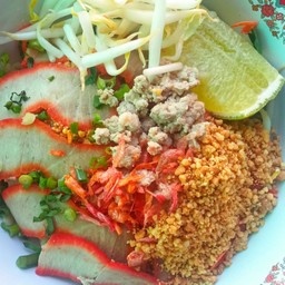 ก๋วยเตี๋ยวต้มยำแห้ง