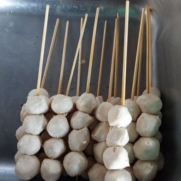 ลูกชื้นหมู