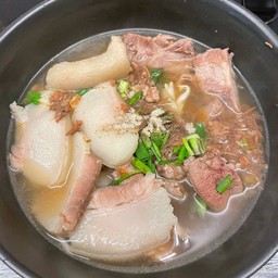 เกาเหลาหมูสามชั้น