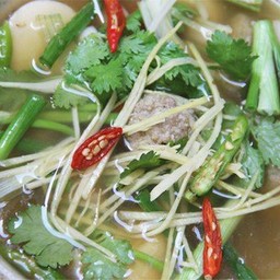 หมูสับต้มเกี้ยมบ๊วย