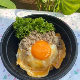 ข้าวไข่ข้น “ร้านมายด์”