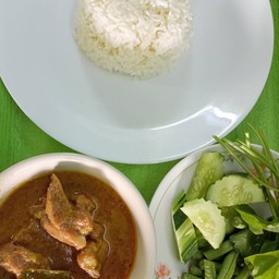 ข้าวแกงซี่โครงหมู