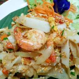 ก๋วยเตี๋ยวคั่วสาว 3 พราน