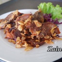 ลิ้นวัวทอดกระเทียม