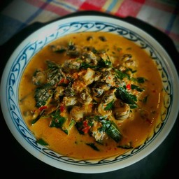 แกงคั่วหอยขม