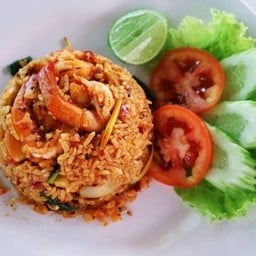 ร้านก๋วยเตี๋ยวแชมป์กาดศรียนต์