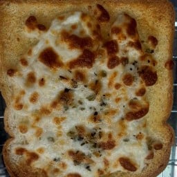 ผัดไทยโบราณคลองฮีโร่