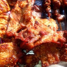 หมูปิ้งนมสดแซ่บอีหลี